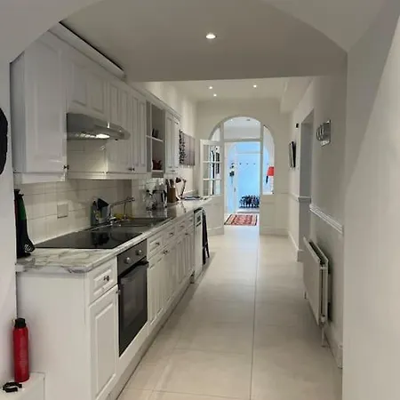 Appartement On Dublin Bay Monkstown (Dublin)