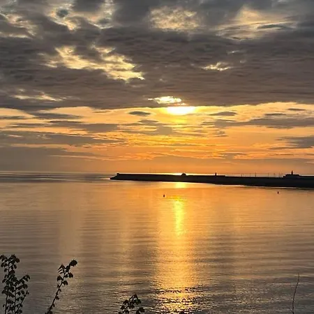 Appartement On Dublin Bay Monkstown (Dublin)